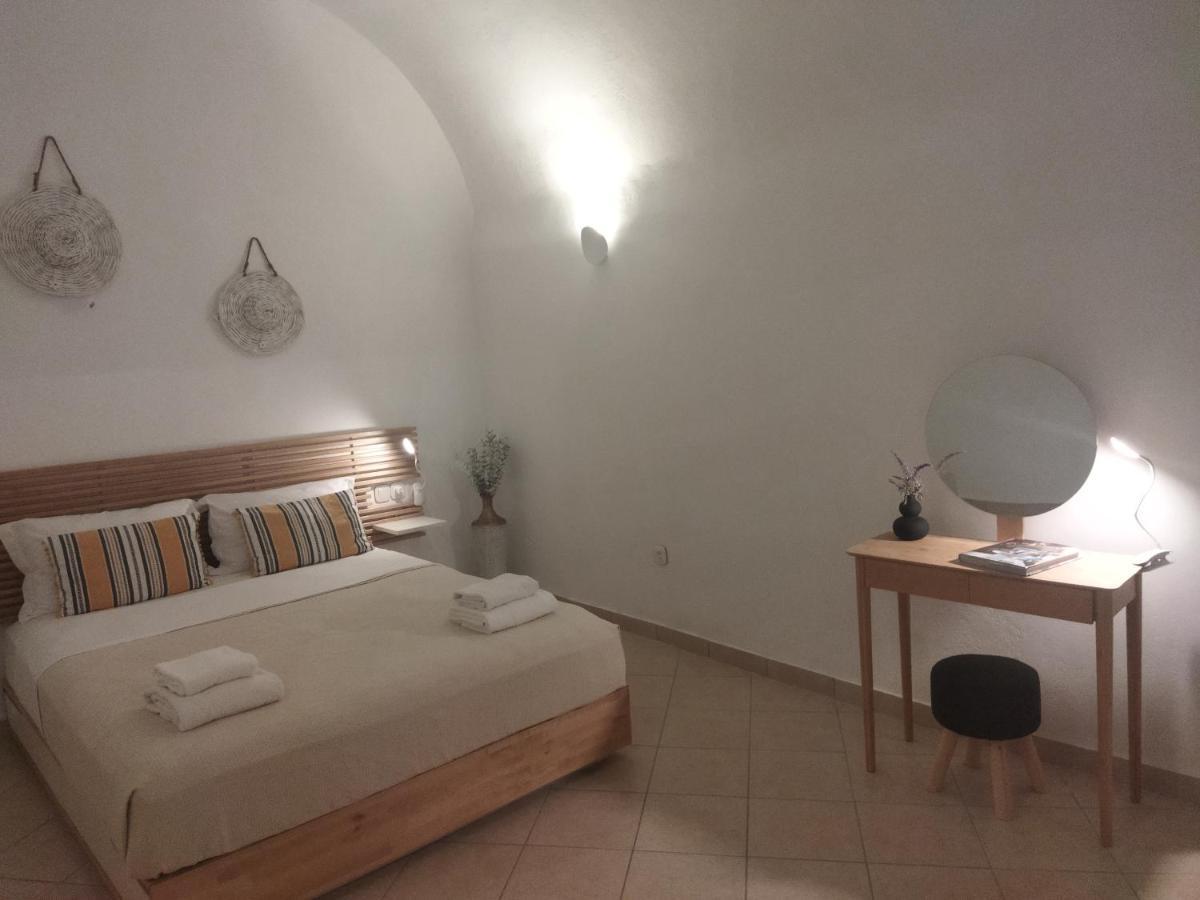 Angeleve Villa With Private Jacuzzi Fira  Exterior foto